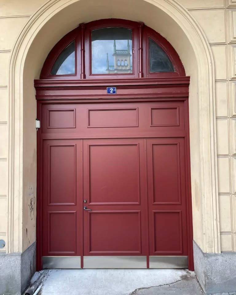 Specialtillverkad Entréport